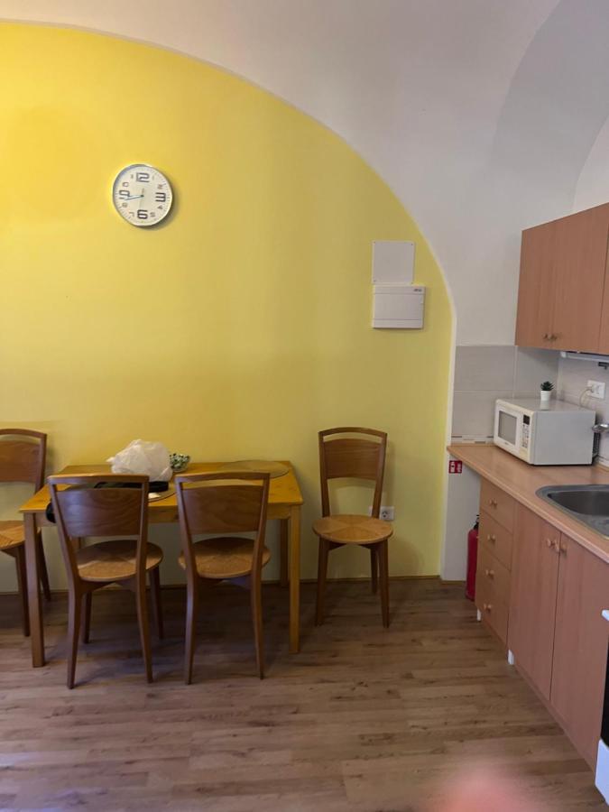 A&P Center Ljubljana Apartment Bagian luar foto