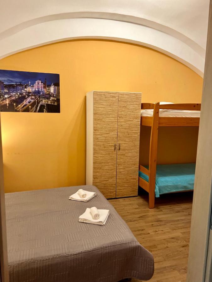 A&P Center Ljubljana Apartment Bagian luar foto